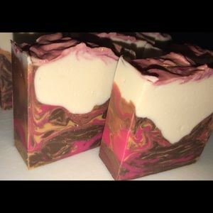 Artisan Raspberry Ale Beer Soap WWSC